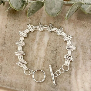 Elegant Silver Women's Bracelet
